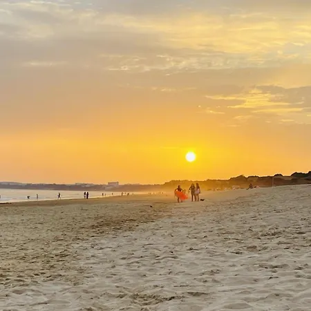 Lua - Private Pool - 8 Guests -