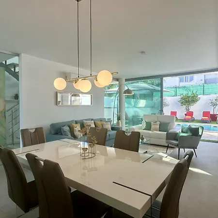 Lua By Check-in Portugal アルブフェイラ